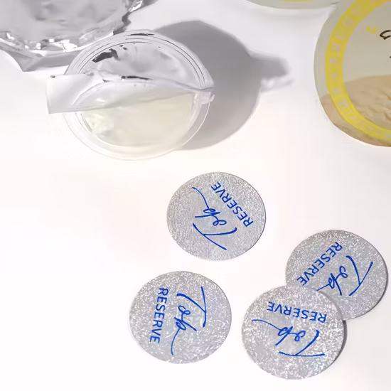 食品グレードの誘導ボトルキャップは、スパイス瓶/パスタソースプラスチック瓶を密封するためのアルミホイルで作られています。